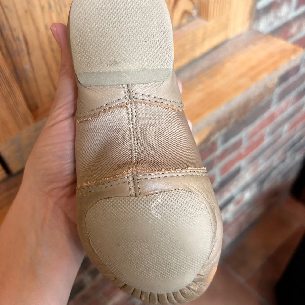 Capezio girls tan